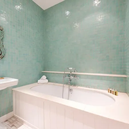 Rue De Rennes Ii By Onefinestay *